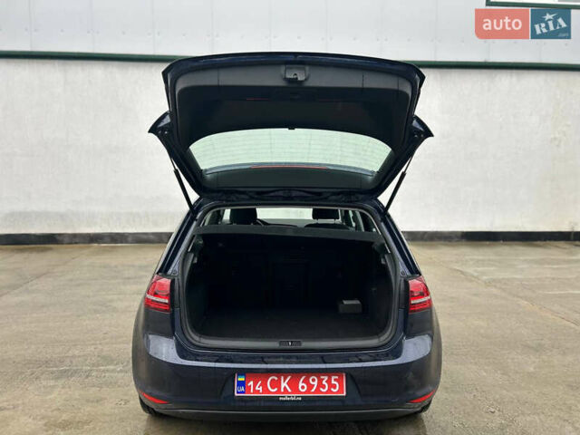 Синій Фольксваген e-Golf, об'ємом двигуна 0 л та пробігом 89 тис. км за 8000 $, фото 11 на Automoto.ua