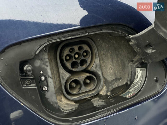 Синий Фольксваген e-Golf, объемом двигателя 0 л и пробегом 159 тыс. км за 7899 $, фото 56 на Automoto.ua
