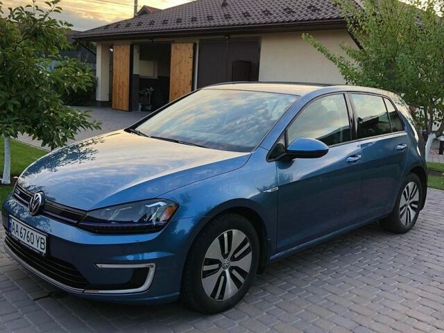 Синий Фольксваген e-Golf, объемом двигателя 0 л и пробегом 63 тыс. км за 10500 $, фото 1 на Automoto.ua