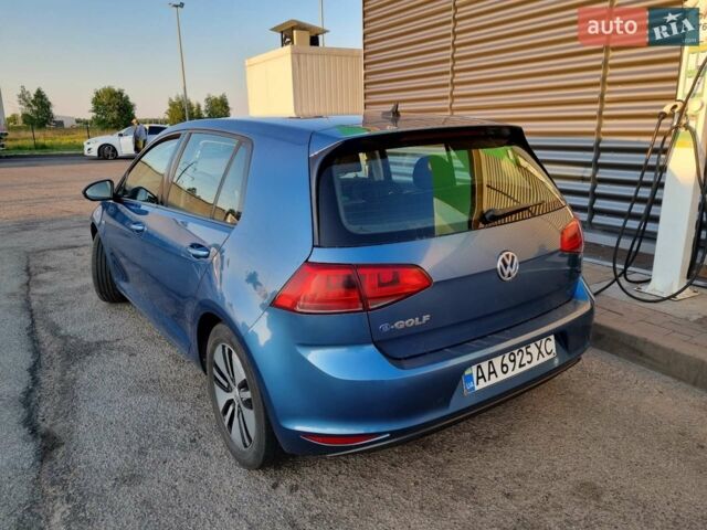 Синий Фольксваген e-Golf, объемом двигателя 0 л и пробегом 160 тыс. км за 8600 $, фото 3 на Automoto.ua