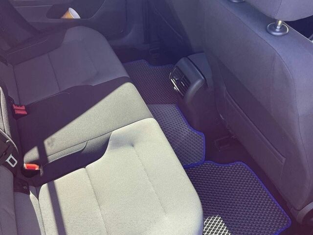 Синій Фольксваген e-Golf, об'ємом двигуна 0 л та пробігом 122 тис. км за 8300 $, фото 9 на Automoto.ua