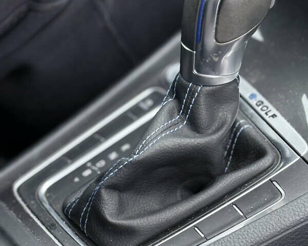 Синій Фольксваген e-Golf, об'ємом двигуна 0 л та пробігом 151 тис. км за 8500 $, фото 7 на Automoto.ua