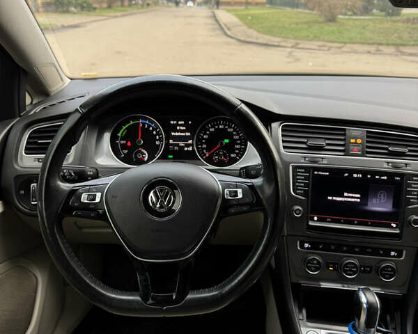 Синий Фольксваген e-Golf, объемом двигателя 0 л и пробегом 113 тыс. км за 8800 $, фото 24 на Automoto.ua