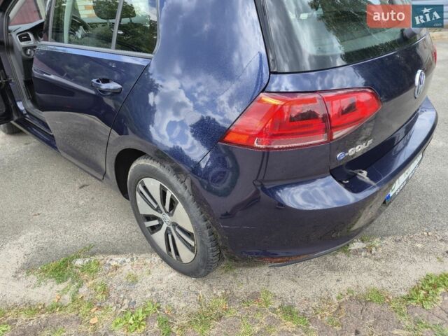 Синій Фольксваген e-Golf, об'ємом двигуна 0 л та пробігом 87 тис. км за 9000 $, фото 4 на Automoto.ua