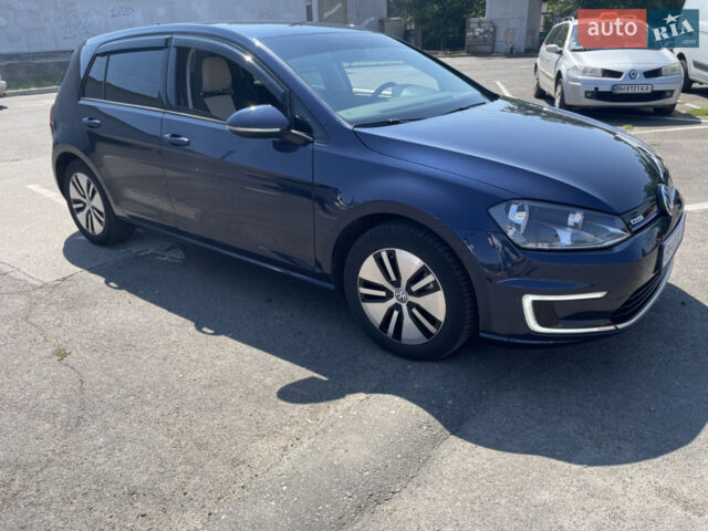 Синий Фольксваген e-Golf, объемом двигателя 0 л и пробегом 93 тыс. км за 9900 $, фото 22 на Automoto.ua