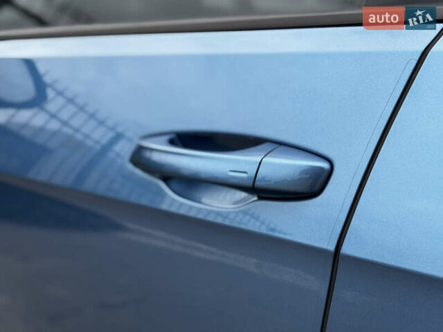 Синій Фольксваген e-Golf, об'ємом двигуна 0 л та пробігом 55 тис. км за 9300 $, фото 20 на Automoto.ua