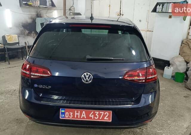 Синий Фольксваген e-Golf, объемом двигателя 0 л и пробегом 80 тыс. км за 8999 $, фото 17 на Automoto.ua