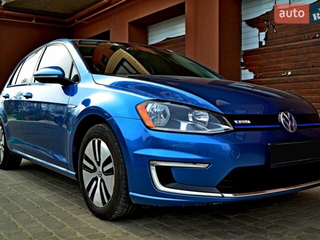 Синій Фольксваген e-Golf, об'ємом двигуна 0 л та пробігом 95 тис. км за 9999 $, фото 31 на Automoto.ua
