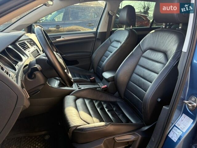 Синий Фольксваген e-Golf, объемом двигателя 0 л и пробегом 148 тыс. км за 9000 $, фото 8 на Automoto.ua