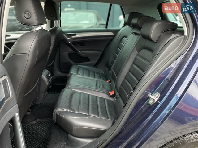 Синий Фольксваген e-Golf, объемом двигателя 0 л и пробегом 159 тыс. км за 7899 $, фото 41 на Automoto.ua