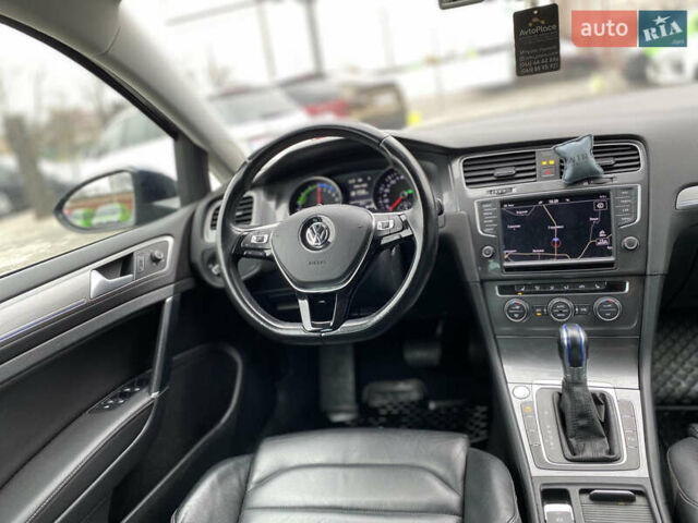 Синий Фольксваген e-Golf, объемом двигателя 0 л и пробегом 159 тыс. км за 7899 $, фото 47 на Automoto.ua