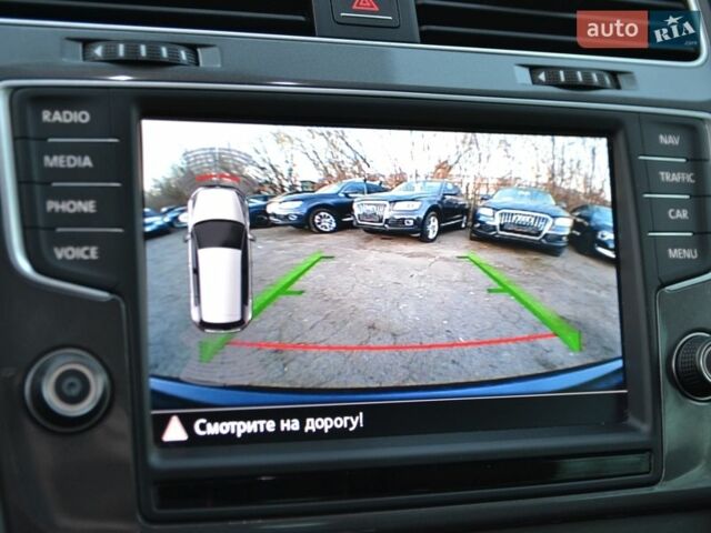 Синий Фольксваген e-Golf, объемом двигателя 0 л и пробегом 129 тыс. км за 8999 $, фото 31 на Automoto.ua