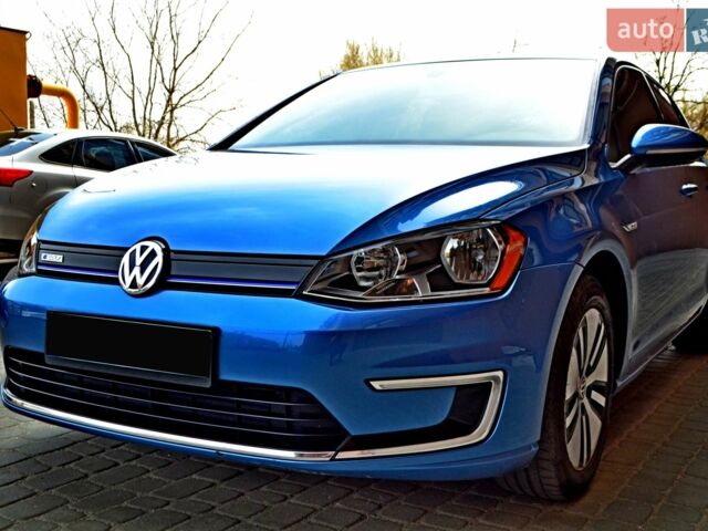Синій Фольксваген e-Golf, об'ємом двигуна 0 л та пробігом 95 тис. км за 9999 $, фото 29 на Automoto.ua