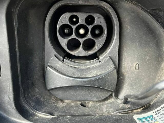Синій Фольксваген e-Golf, об'ємом двигуна 0 л та пробігом 95 тис. км за 8999 $, фото 18 на Automoto.ua