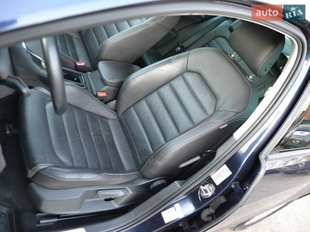 Синий Фольксваген e-Golf, объемом двигателя 0 л и пробегом 129 тыс. км за 8999 $, фото 13 на Automoto.ua