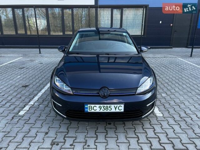 Синий Фольксваген e-Golf, объемом двигателя 0 л и пробегом 87 тыс. км за 8799 $, фото 7 на Automoto.ua