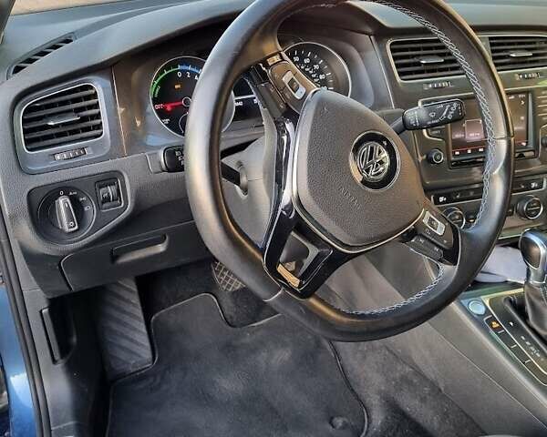 Синій Фольксваген e-Golf, об'ємом двигуна 0 л та пробігом 125 тис. км за 9000 $, фото 5 на Automoto.ua