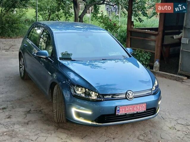 Синий Фольксваген e-Golf, объемом двигателя 0 л и пробегом 104 тыс. км за 10299 $, фото 38 на Automoto.ua