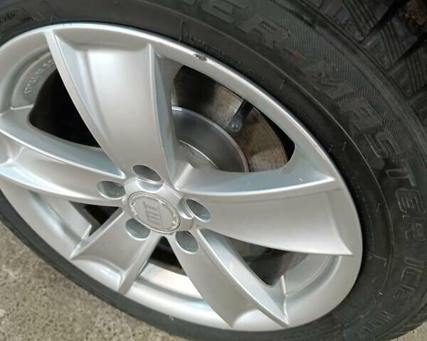 Синий Фольксваген e-Golf, объемом двигателя 0 л и пробегом 80 тыс. км за 8999 $, фото 72 на Automoto.ua