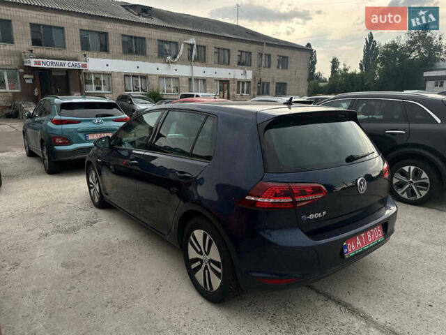 Синий Фольксваген e-Golf, объемом двигателя 0 л и пробегом 107 тыс. км за 9500 $, фото 2 на Automoto.ua