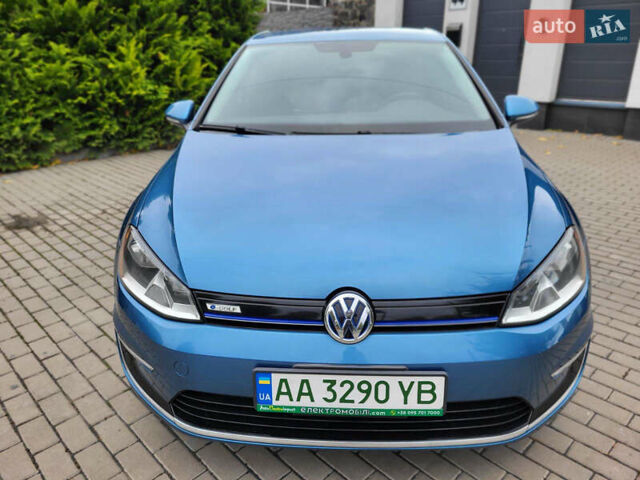 Синий Фольксваген e-Golf, объемом двигателя 0 л и пробегом 100 тыс. км за 8000 $, фото 1 на Automoto.ua