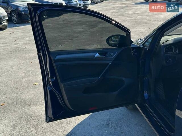 Синий Фольксваген e-Golf, объемом двигателя 0 л и пробегом 134 тыс. км за 13500 $, фото 16 на Automoto.ua