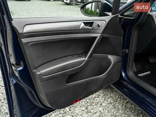 Синий Фольксваген e-Golf, объемом двигателя 0 л и пробегом 110 тыс. км за 15300 $, фото 44 на Automoto.ua