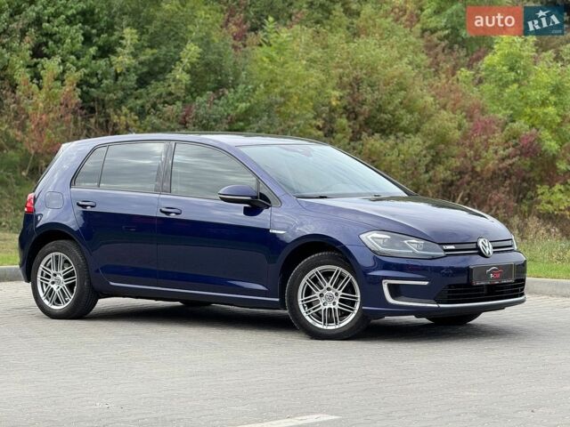 Синий Фольксваген e-Golf, объемом двигателя 0 л и пробегом 124 тыс. км за 13999 $, фото 5 на Automoto.ua