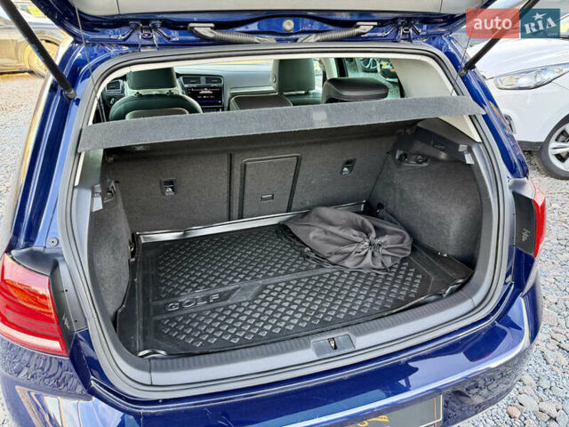 Синій Фольксваген e-Golf, об'ємом двигуна 0 л та пробігом 119 тис. км за 14200 $, фото 17 на Automoto.ua