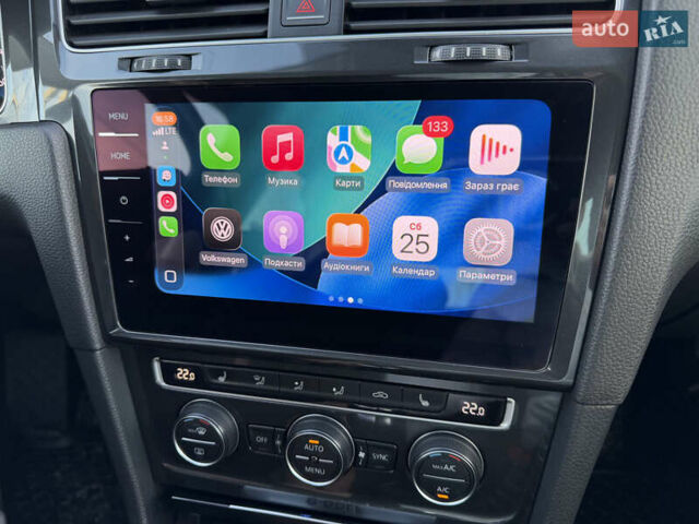 Синій Фольксваген e-Golf, об'ємом двигуна 0 л та пробігом 119 тис. км за 14200 $, фото 13 на Automoto.ua