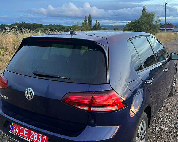 Синий Фольксваген e-Golf, объемом двигателя 0 л и пробегом 111 тыс. км за 14000 $, фото 9 на Automoto.ua