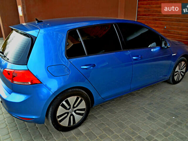 Синій Фольксваген e-Golf, об'ємом двигуна 0 л та пробігом 95 тис. км за 10752 $, фото 15 на Automoto.ua