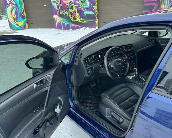 Синій Фольксваген e-Golf, об'ємом двигуна 0 л та пробігом 140 тис. км за 13800 $, фото 8 на Automoto.ua