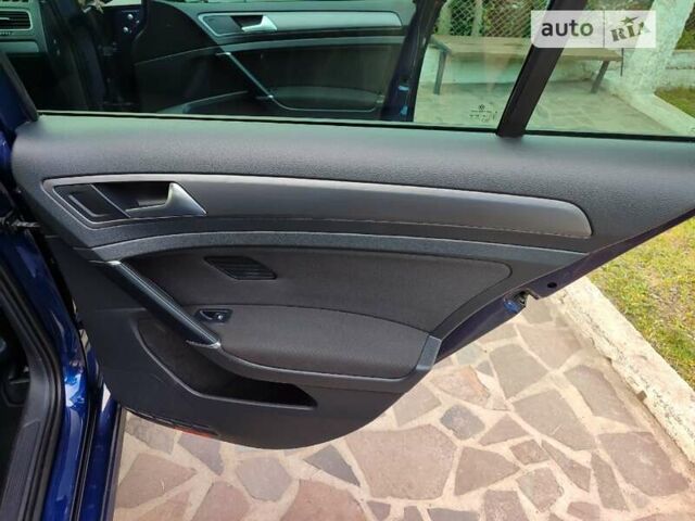 Синій Фольксваген e-Golf, об'ємом двигуна 0 л та пробігом 140 тис. км за 12000 $, фото 16 на Automoto.ua