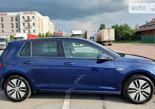 Синий Фольксваген e-Golf, объемом двигателя 0 л и пробегом 80 тыс. км за 19400 $, фото 24 на Automoto.ua