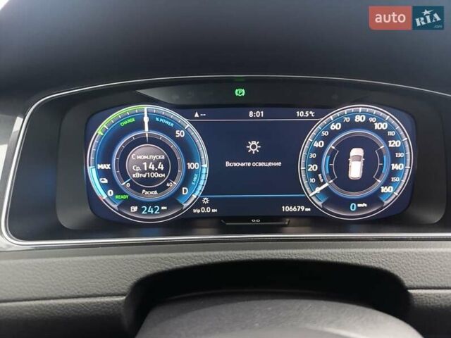 Синий Фольксваген e-Golf, объемом двигателя 0 л и пробегом 110 тыс. км за 13300 $, фото 13 на Automoto.ua