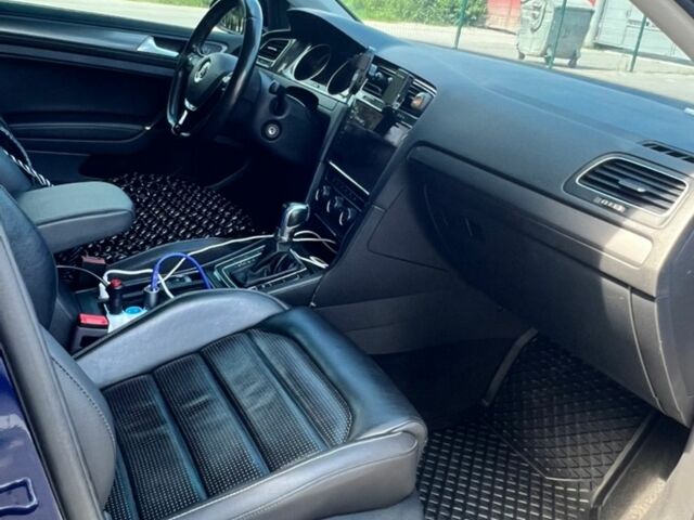 Синій Фольксваген e-Golf, об'ємом двигуна 0 л та пробігом 160 тис. км за 13500 $, фото 18 на Automoto.ua