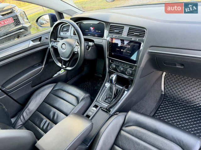 Синій Фольксваген e-Golf, об'ємом двигуна 0 л та пробігом 119 тис. км за 14200 $, фото 15 на Automoto.ua