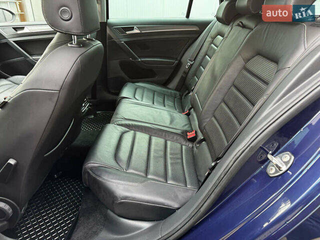 Синий Фольксваген e-Golf, объемом двигателя 0 л и пробегом 100 тыс. км за 14500 $, фото 20 на Automoto.ua