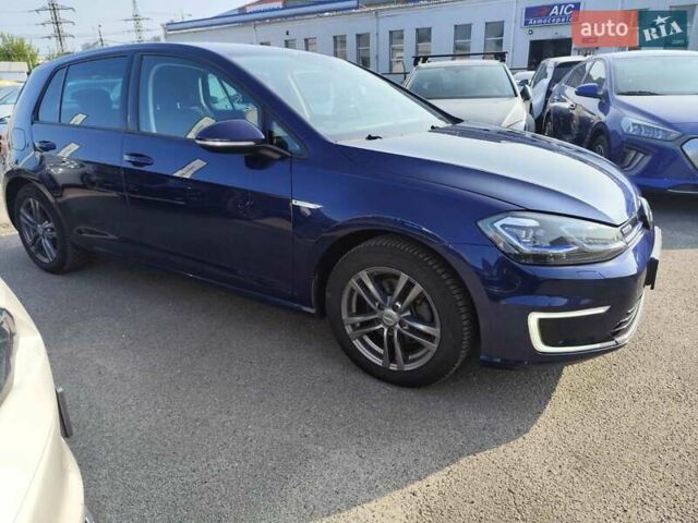 Синий Фольксваген e-Golf, объемом двигателя 0 л и пробегом 104 тыс. км за 14599 $, фото 10 на Automoto.ua