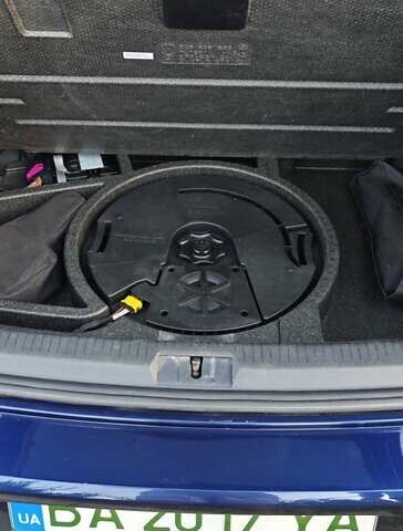 Синий Фольксваген e-Golf, объемом двигателя 0 л и пробегом 150 тыс. км за 13500 $, фото 20 на Automoto.ua