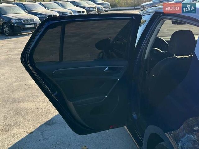 Синий Фольксваген e-Golf, объемом двигателя 0 л и пробегом 134 тыс. км за 13500 $, фото 27 на Automoto.ua