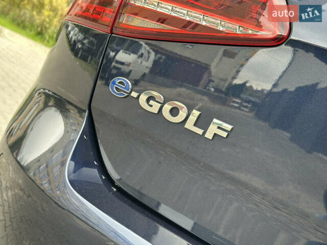 Синий Фольксваген e-Golf, объемом двигателя 0 л и пробегом 70 тыс. км за 12700 $, фото 7 на Automoto.ua