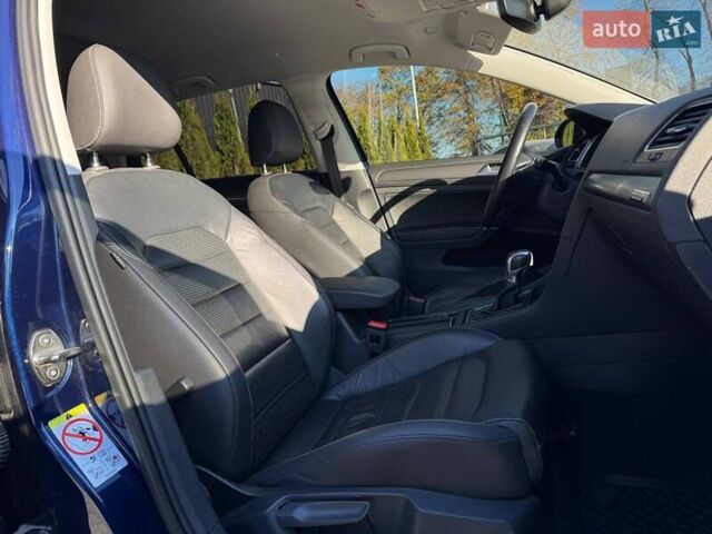 Синий Фольксваген e-Golf, объемом двигателя 0 л и пробегом 134 тыс. км за 13500 $, фото 33 на Automoto.ua