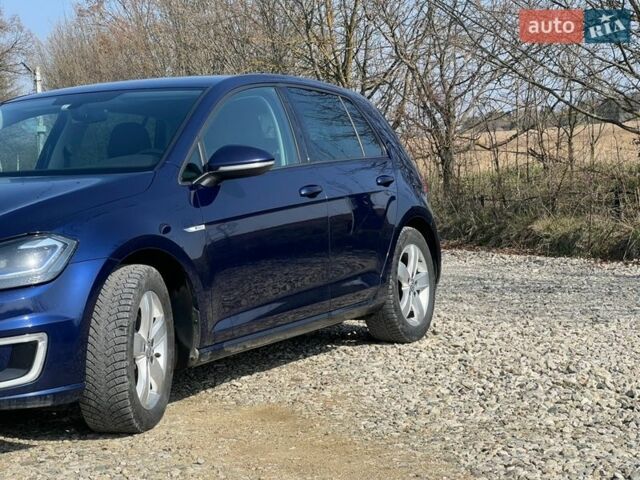 Синий Фольксваген e-Golf, объемом двигателя 0 л и пробегом 115 тыс. км за 13600 $, фото 1 на Automoto.ua