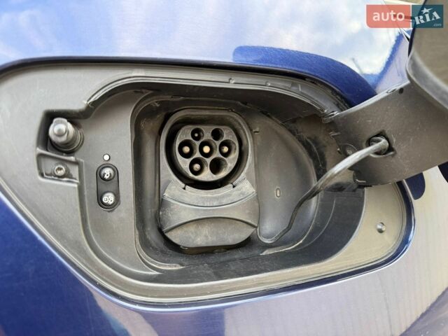 Синій Фольксваген e-Golf, об'ємом двигуна 0 л та пробігом 182 тис. км за 13800 $, фото 30 на Automoto.ua