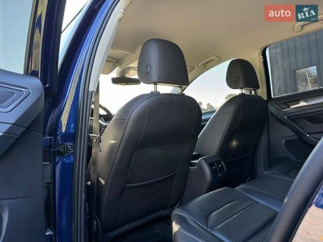 Синий Фольксваген e-Golf, объемом двигателя 0 л и пробегом 134 тыс. км за 13500 $, фото 22 на Automoto.ua