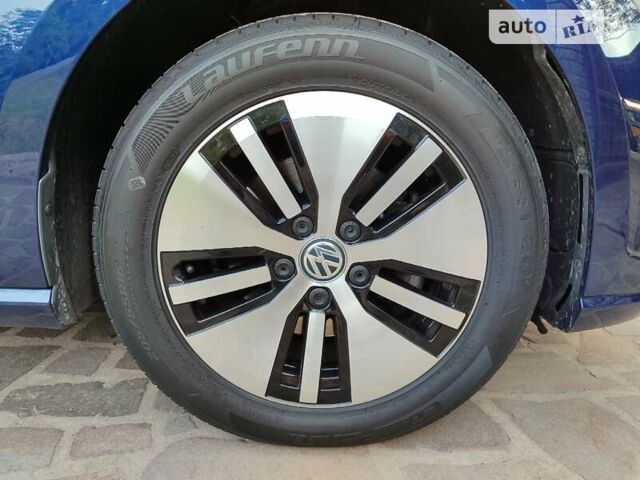 Синій Фольксваген e-Golf, об'ємом двигуна 0 л та пробігом 140 тис. км за 12000 $, фото 8 на Automoto.ua