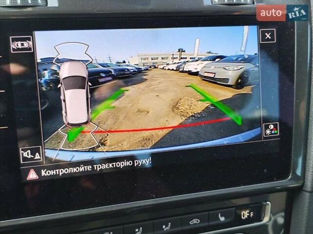 Синий Фольксваген e-Golf, объемом двигателя 0 л и пробегом 104 тыс. км за 14599 $, фото 23 на Automoto.ua