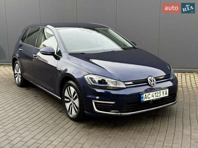 Синий Фольксваген e-Golf, объемом двигателя 0 л и пробегом 100 тыс. км за 14500 $, фото 32 на Automoto.ua